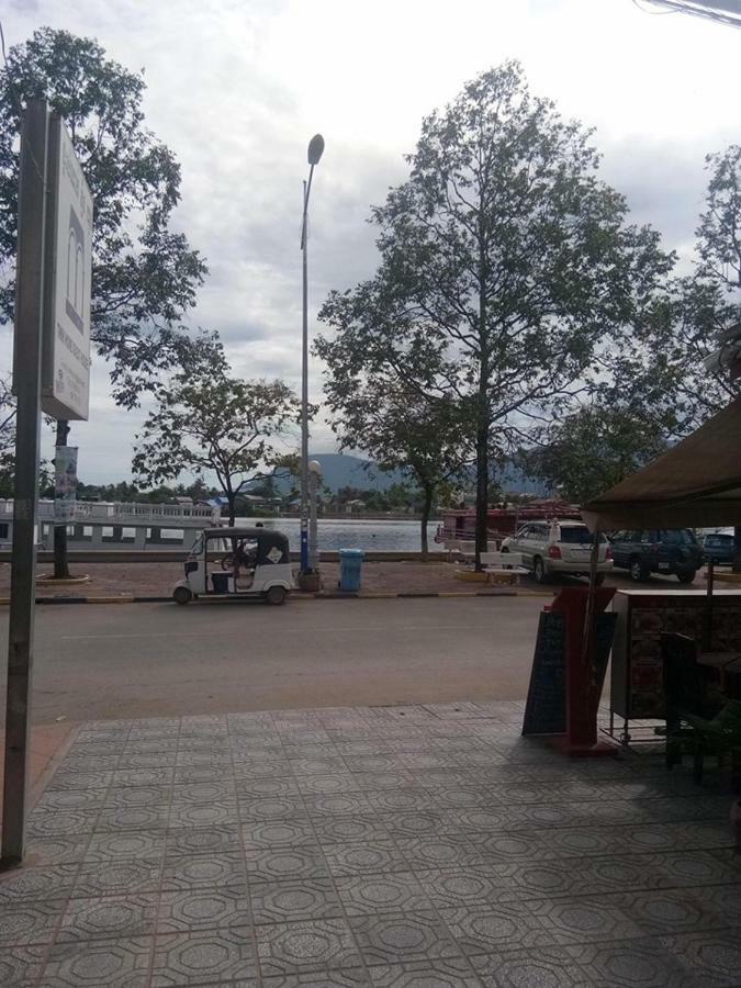 Twin Home Guesthouse Kampot Eksteriør bilde